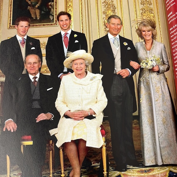 Will & Kate The Royal Wedding from the editors of US 160 Revealing Photos - Picture 16 of 16